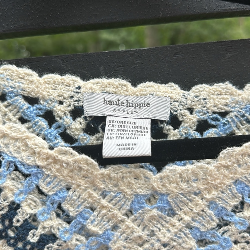 Crochet Top - Picture 4 of 5